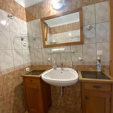 Mandarin Apartman